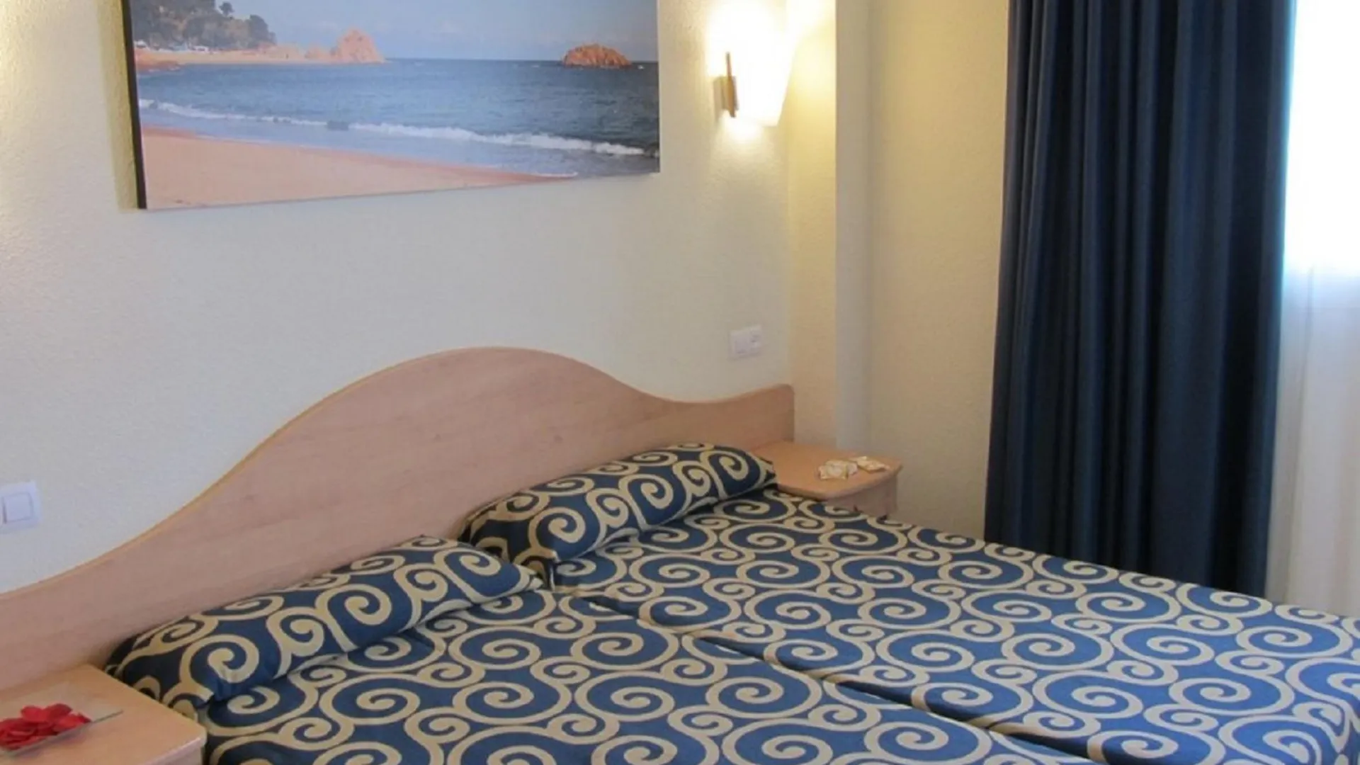 **** Hotel Htop Royal Sun Suites #Htopfun Santa Susanna Spain